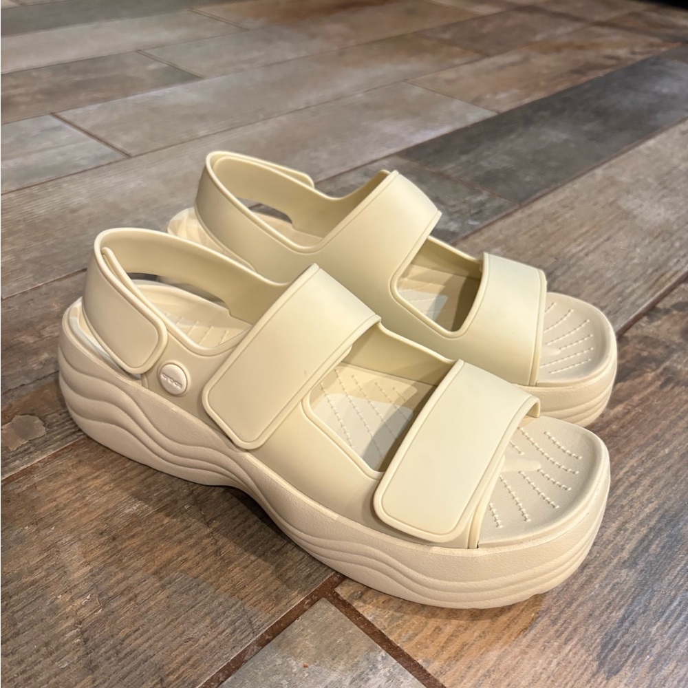 CROCS Skyline Sandal